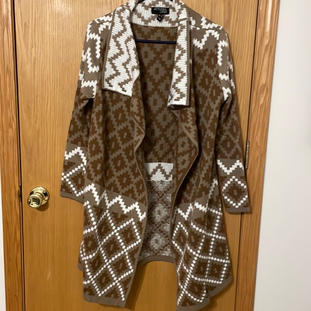 Long open front cardigan Aztec design